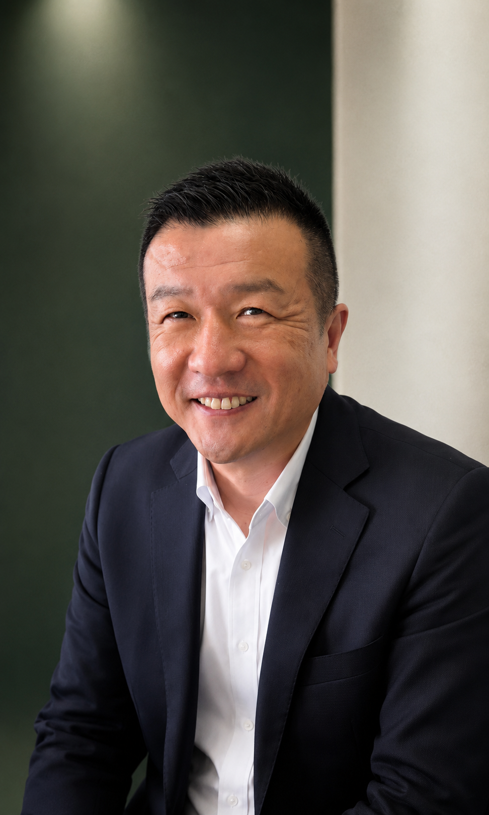 代表・社会保険労務士 小田隆